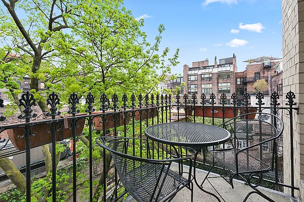 Rented by (Legacy) Elegran | media 13