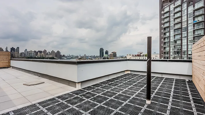 Rented by Nooklyn NYC LLC | media 76