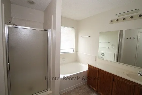 4603 Emerald Dr Photo 1