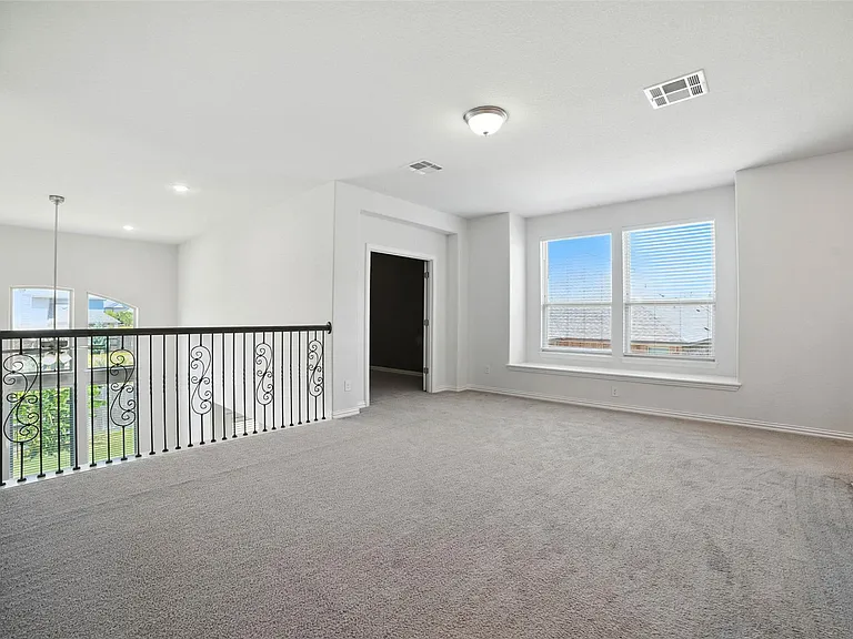 3054 Columbus Loop — Photo 28