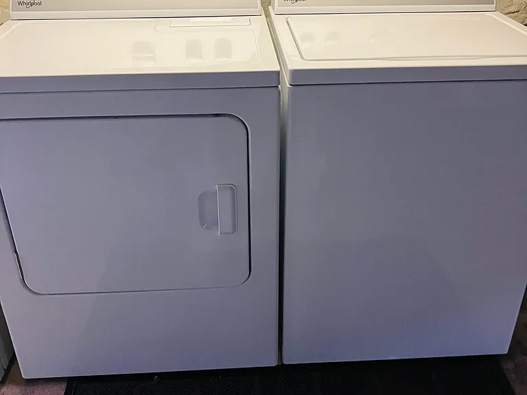 Washer/dryer in basement