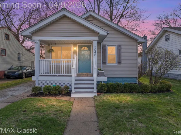 2040 Symes St, Ferndale, MI 48220