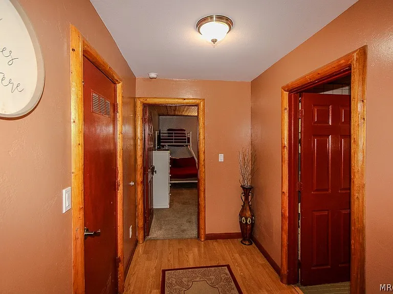 46784 Pioneertown Rd — Photo 15