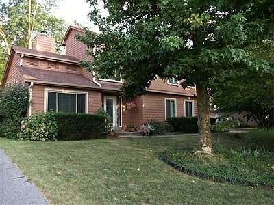 1st image of 3460 Grasmere Dr