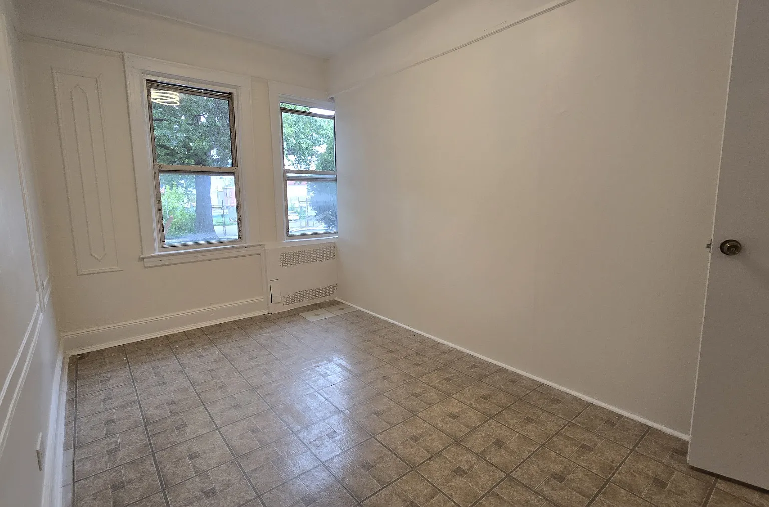 87-08 31st Avenue — Photo 3