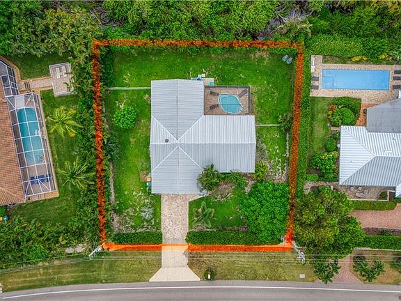 3rd image of 710 Kendall DR