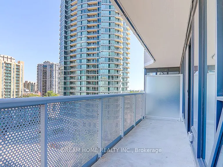 15 Holmes Ave #806 — Photo 21