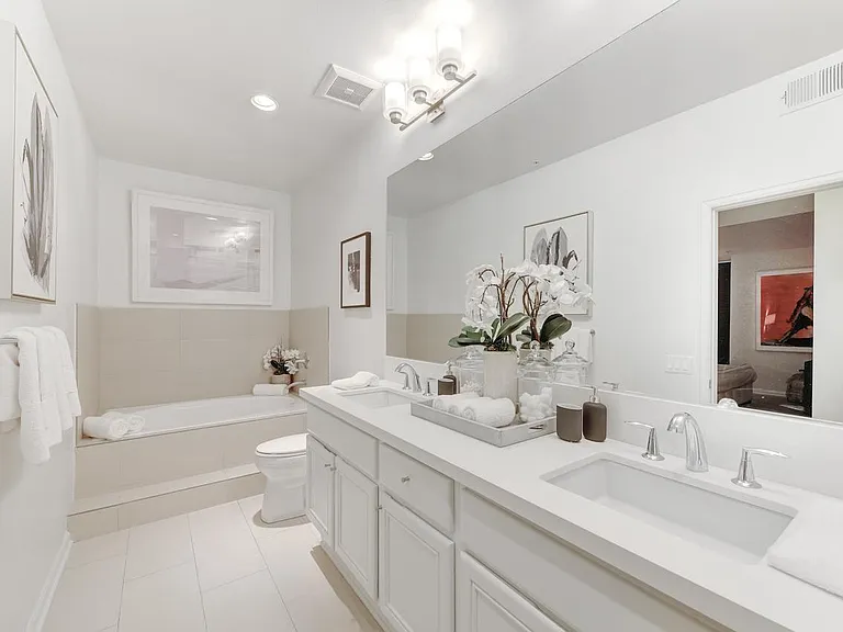 Dual vanity primary bath with garden tub