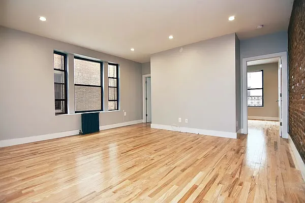 Rented by Bohemia Realty Group | media 14