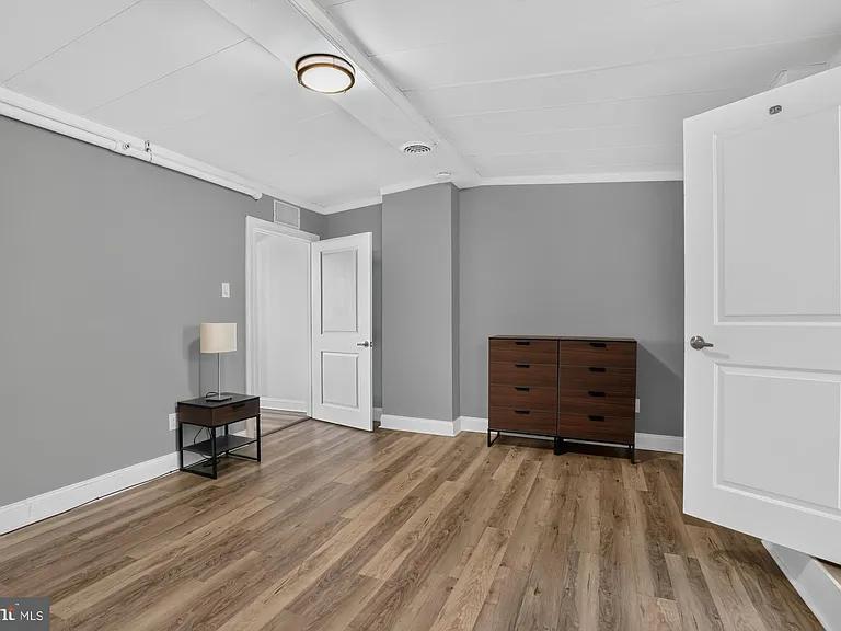 44 S 3rd St #3 — Photo 13