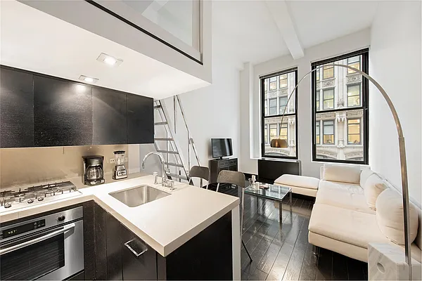 Rented by Douglas Elliman | media 14