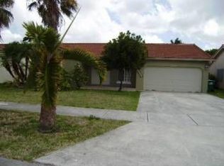 15384 SW 178th St, Miami, FL 33187