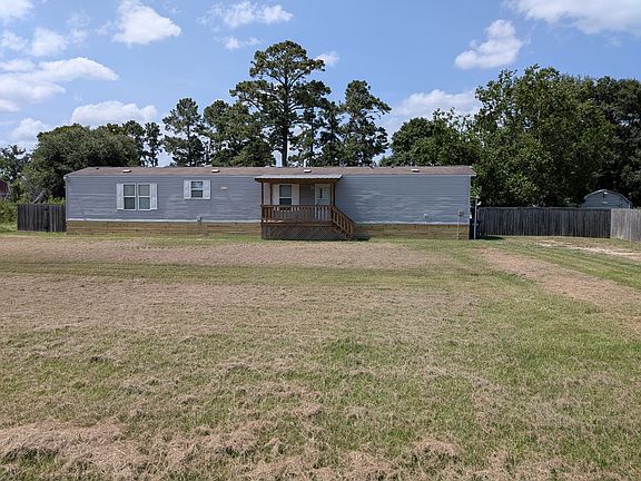 2nd image of 25374 Shoreline Rd