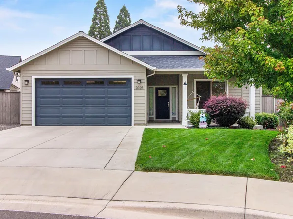 2025 La Connor Dr, Medford, OR 97501