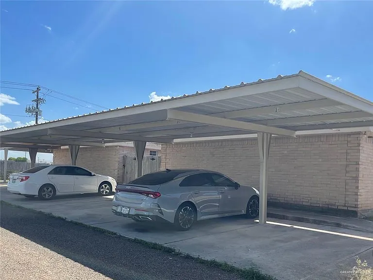 2503 Salvatierra Ave #11 — Photo 11