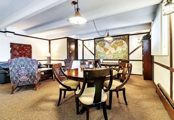 4th image of 1373 Fillmore St #1B-1Ba-820Sqft