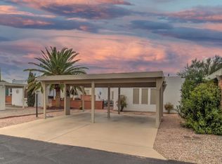 361 N Calle De Las Banderolas, Green Valley, AZ 85614