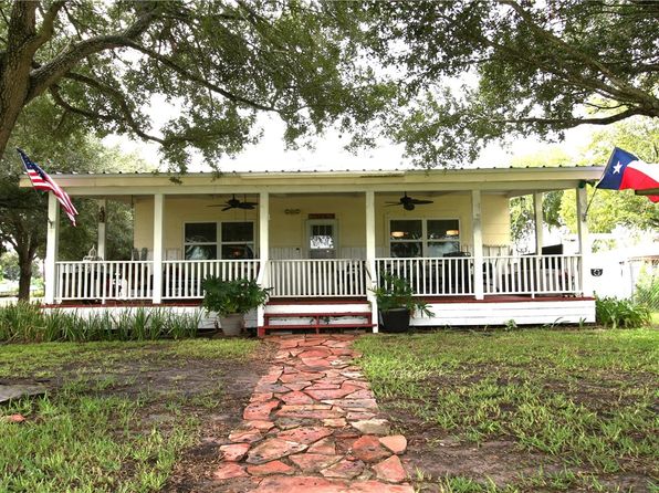 25006 Tuckers Trl, Mathis, TX 78368