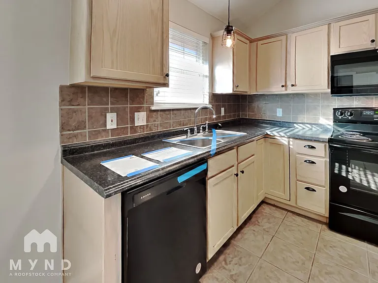 525 Cherokee Gate Dr — Photo 7