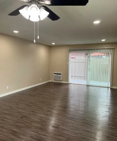 Arbor Glen Apartment Homes — Photo 24