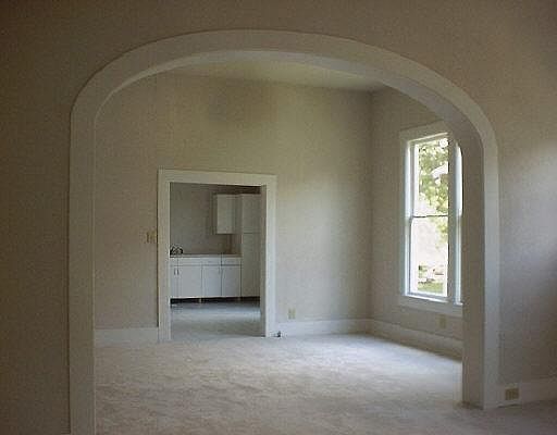 4th image of 1031 MESQUITE
