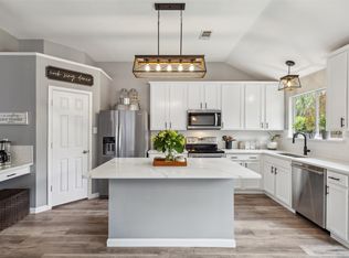 4900 Summer Oaks Ln, Fort Worth, TX 76123
