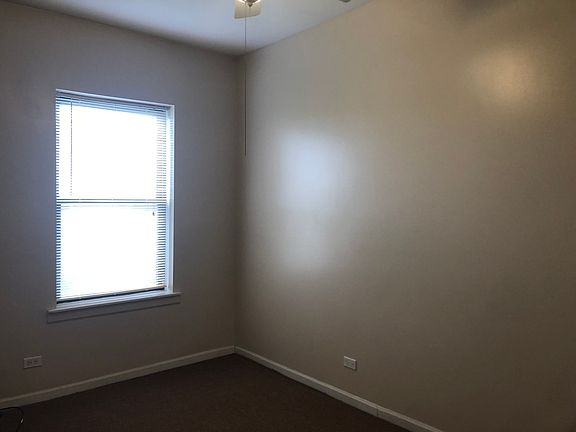 4th image of 303 E 50th St #C