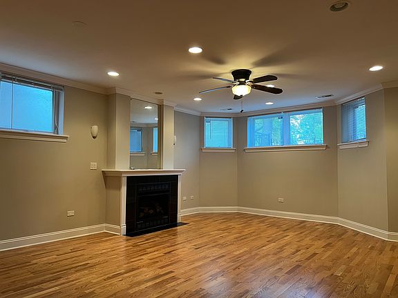 2nd image of 4248 S Drexel Blvd #Gn