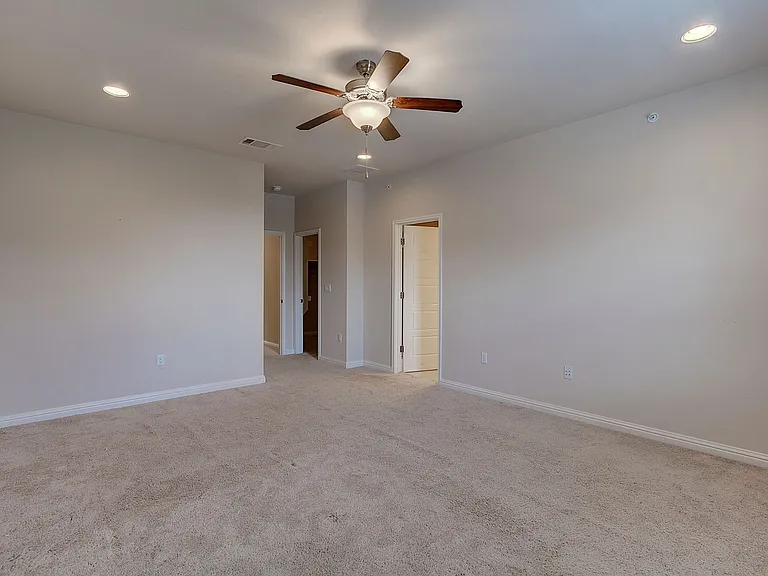13800 Lyndhurst St #73 — Photo 20