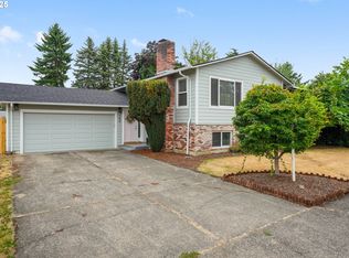 704 SE 207th Ave, Gresham, OR 97030