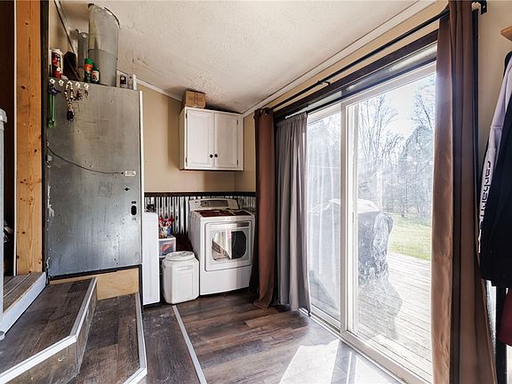 4th image of 11220 S Lake Rd