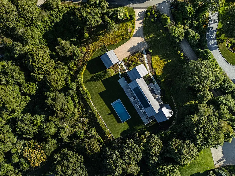 15 Wills Point Rd — Photo 34