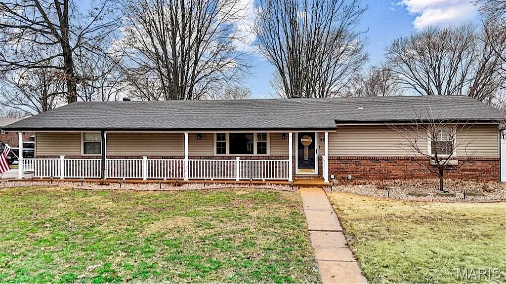 44 Kimberly Ct photo 1