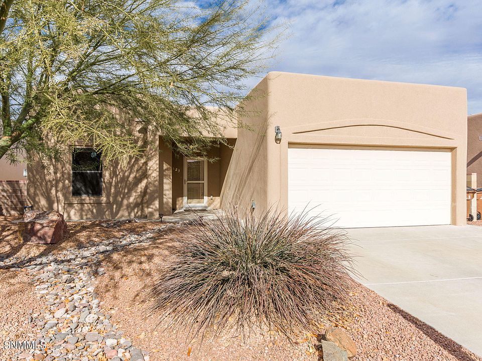 1st image of 823 Chile Ln