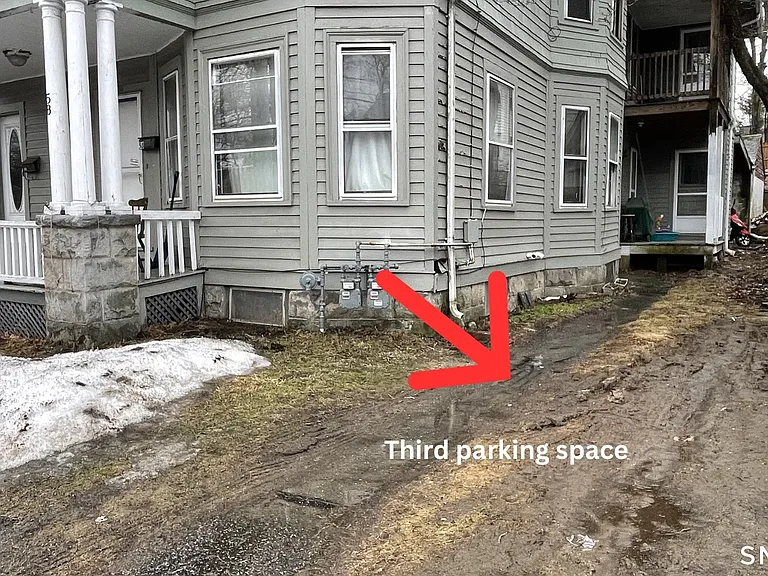 58 E Pearl St — Photo 21