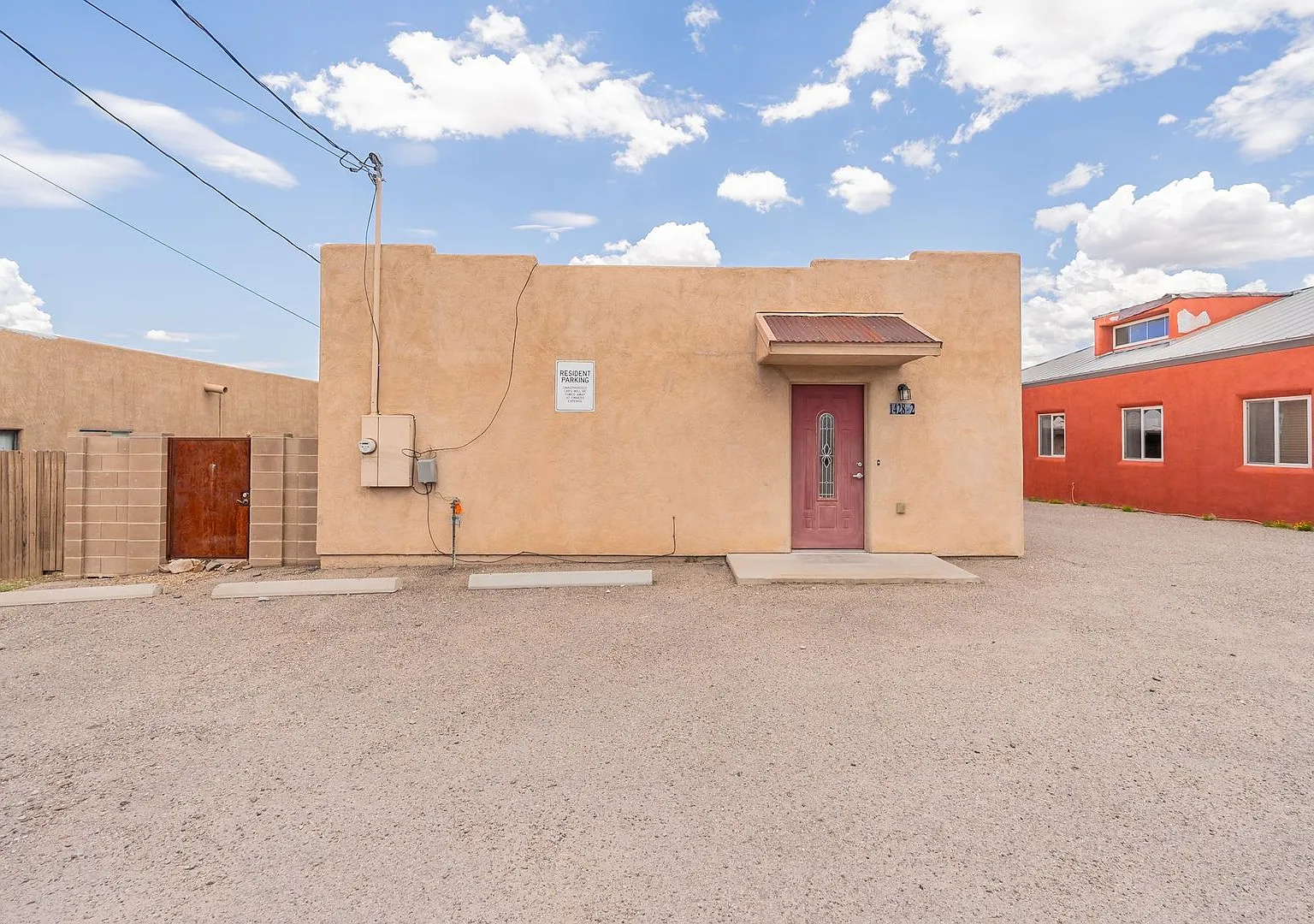 1428 E. Elm St. — Photo 1
