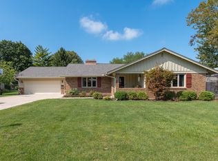 235 Lra Dr, Aurora, IL 60506