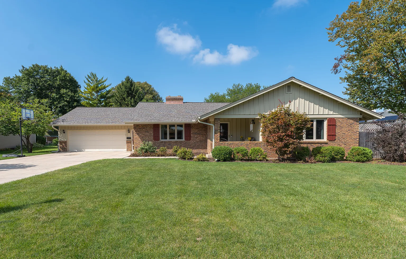 235 Lra Dr photo 1