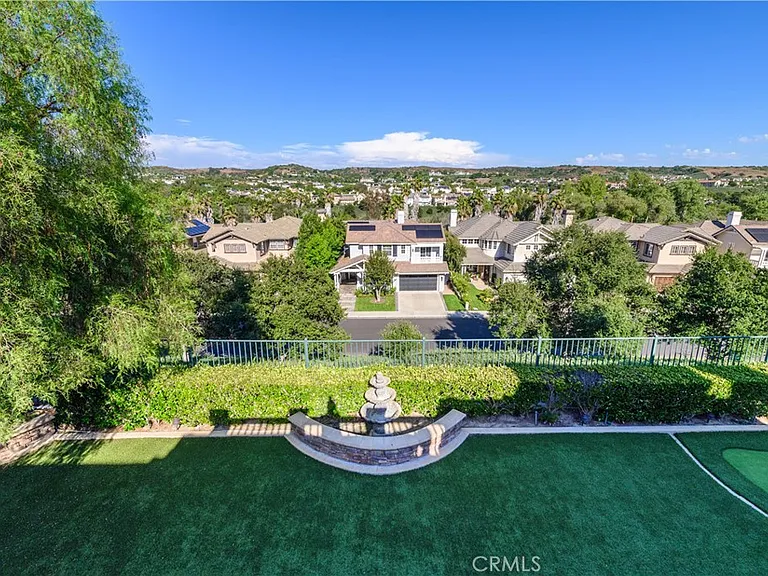 16 Pegasus Dr — Photo 35
