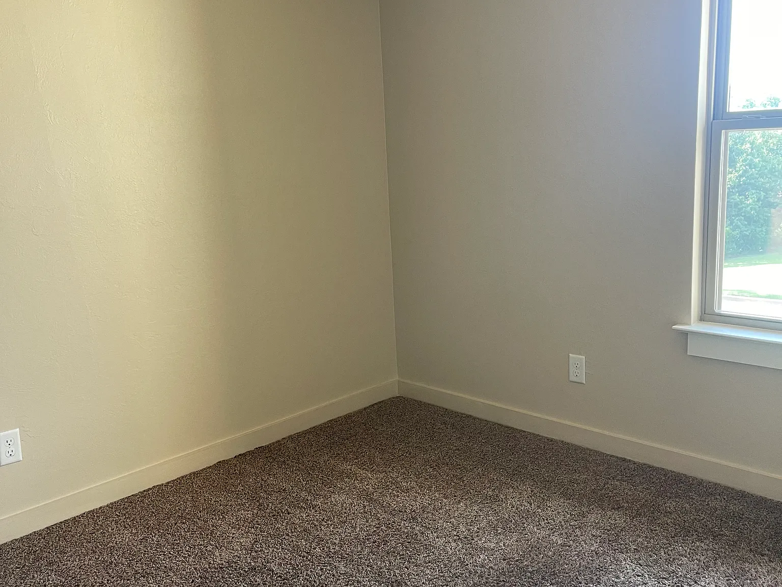 2 bed, 2.5 bath, 1050 sqft, $1,135 — Photo 1