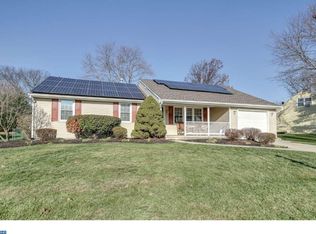 221 Paddock Way, Delran, NJ 08075