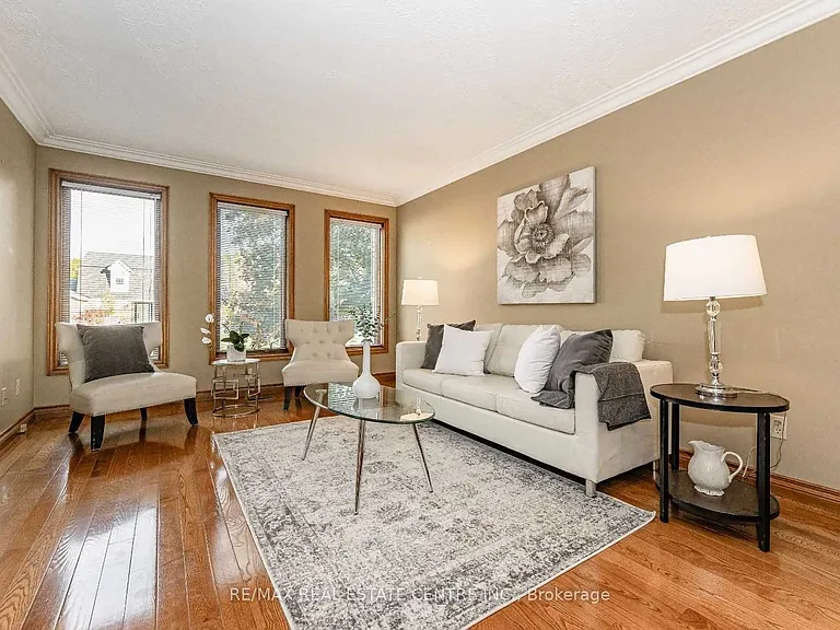 28 Walnut Dr — Photo 17