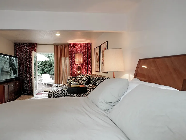 Primary Bedroom - King Bed