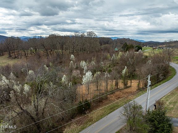 3rd image of Tbd Ralph Hoss Rd