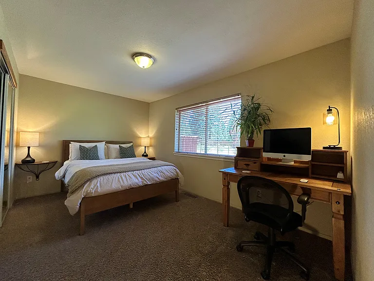 16599 Glenshire Dr — Photo 11