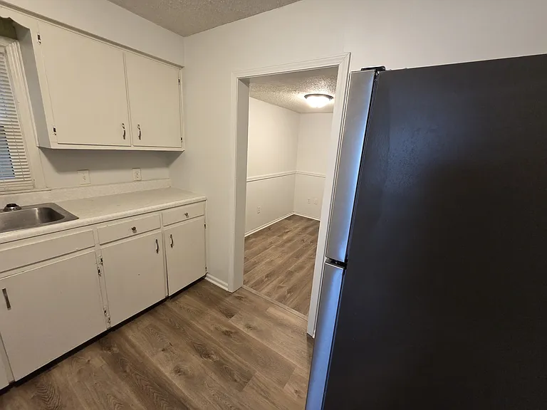 805 Hunt Ave — Photo 4