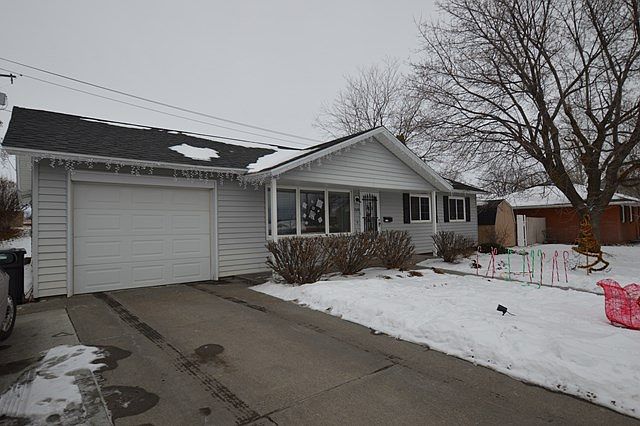 1st image of 1674 Brentwood Dr