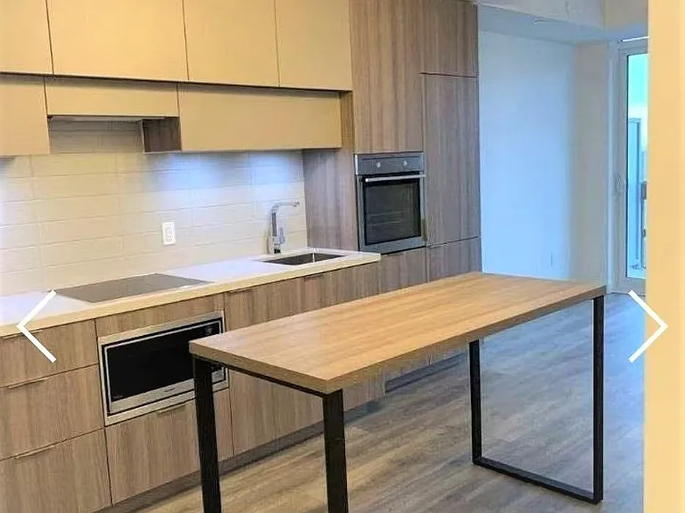 8 Eglinton Ave E #1401 — Photo 6