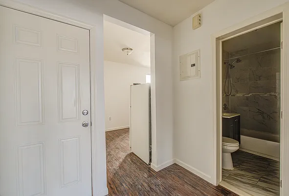 Rented by Benjamin Realty Since 1980 | media 9