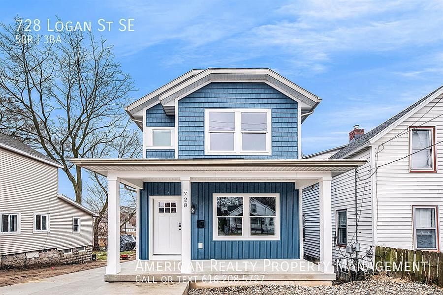 1st image of 728 Logan St SE